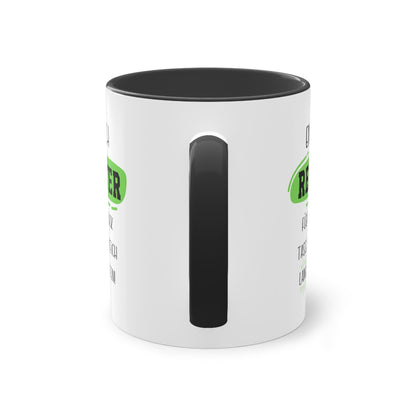 Feiere den wohlverdienten Ruhestand mit unserer Tasse zum Rentenbeginn, perfekt als witziges Geschenk zur Rente für einen Kollegen zum, Papa oder Kumpel. 